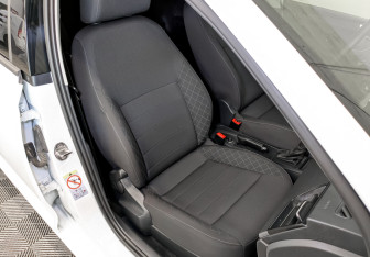 Подержанный автомобиль Skoda Rapid Liftback 2021 года (22 фото)
