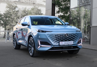 Подержанный автомобиль Changan UNI-K 2024 года (3 фото)