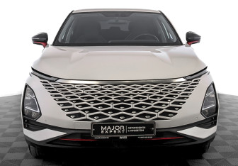 Подержанный автомобиль Omoda C5 2022 года (2 фото)