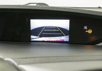 Подержанный автомобиль Honda Civic Hatchback 2012 года (12 фото)