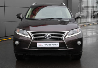 Подержанный автомобиль Lexus RX 2013 года (2 фото)