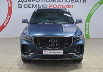 Подержанный автомобиль Geely Monjaro 2023 года (3 фото)