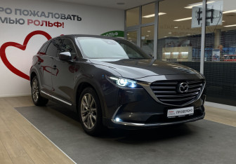 Подержанный автомобиль Mazda CX-9 2018 года (3 фото)