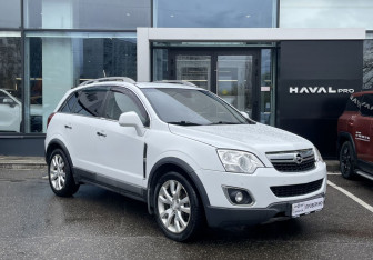 Подержанный автомобиль Opel Antara 2013 года (3 фото)