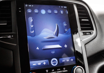 Подержанный автомобиль Renault Megane Wagon 2017 года (18 фото)