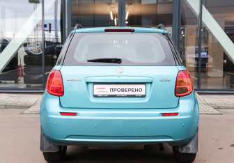 Подержанный автомобиль Suzuki SX4 Hatchback 2009 года (5 фото)