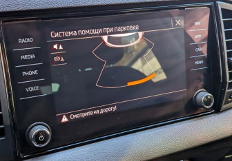 Подержанный автомобиль Skoda Karoq 2021 года (12 фото)