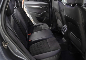 Подержанный автомобиль Skoda Karoq 2022 года (12 фото)