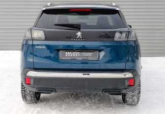 Подержанный автомобиль Peugeot 3008 2021 года (6 фото)