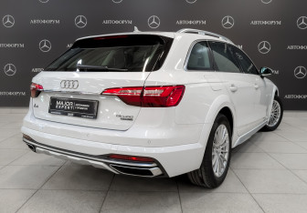 Подержанный автомобиль Audi A4 allroad 2020 года (5 фото)