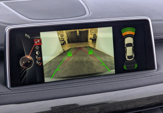 Подержанный автомобиль BMW X6 2016 года (28 фото)