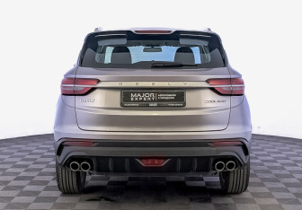 Подержанный автомобиль Geely Coolray 2022 года (6 фото)
