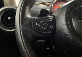 Подержанный автомобиль MINI Countryman 2012 года (17 фото)