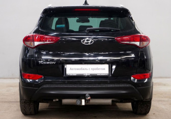 Подержанный автомобиль Hyundai Tucson 2016 года (6 фото)