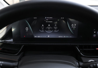 Подержанный автомобиль Omoda S5 GT 2024 года (10 фото)