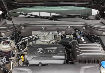 Подержанный автомобиль Volkswagen Teramont 2018 года (9 фото)