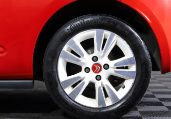 Подержанный автомобиль Citroen DS3 Hatchback 2010 года (22 фото)