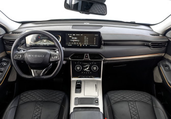 Подержанный автомобиль Exeed TXL 2023 года (14 фото)