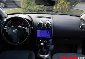 Подержанный автомобиль Nissan Qashqai 2011 года (11 фото)