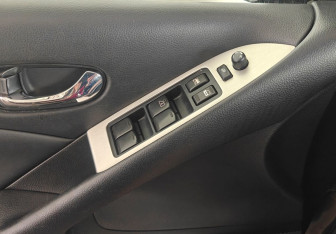 Подержанный автомобиль Nissan Murano Suv 2014 года (18 фото)