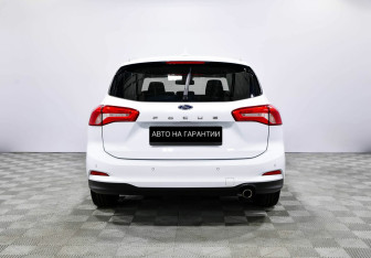 Подержанный автомобиль Ford Focus Wagon 2019 года (4 фото)