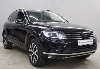 Подержанный автомобиль Volkswagen Touareg 2018 года (3 фото)