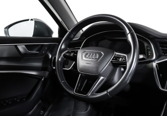 Подержанный автомобиль Audi A6 Wagon 2018 года (13 фото)