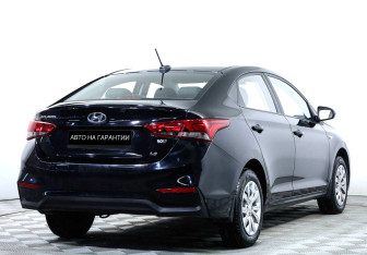 Подержанный автомобиль Hyundai Solaris Sedan 2018 года (3 фото)