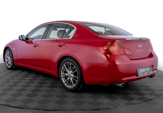 Подержанный автомобиль Infiniti G Sedan 2013 года (7 фото)