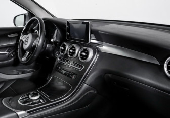 Подержанный автомобиль Mercedes-Benz GLC Coupe 2016 года (9 фото)