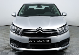 Подержанный автомобиль Citroen C4 Sedan 2020 года (2 фото)