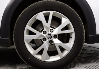 Подержанный автомобиль Skoda Octavia Wagon 2014 года (6 фото)