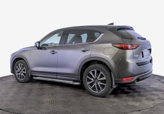 Подержанный автомобиль Mazda CX-5 2018 года (7 фото)