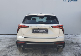 Подержанный автомобиль Haval F7 2024 года (7 фото)