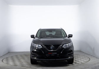 Подержанный автомобиль Nissan Qashqai 2020 года (2 фото)