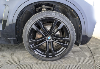 Подержанный автомобиль BMW X6 2019 года (18 фото)