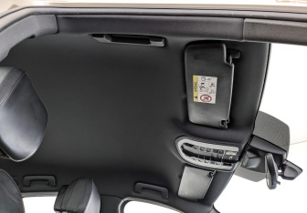 Подержанный автомобиль Porsche Macan 2016 года (22 фото)