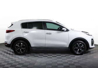 Подержанный автомобиль Kia Sportage 2021 года (4 фото)