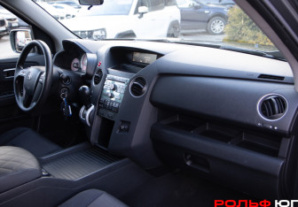 Подержанный автомобиль Honda Pilot 2008 года (7 фото)