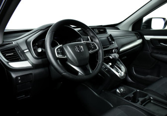 Подержанный автомобиль Honda CR-V 2019 года (11 фото)