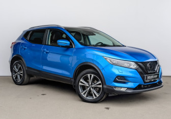 Подержанный автомобиль Nissan Qashqai 2020 года (3 фото)