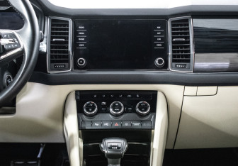 Подержанный автомобиль Skoda Kodiaq 2021 года (14 фото)