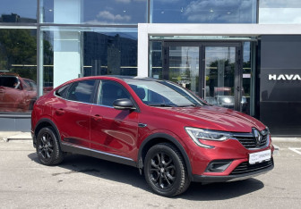 Подержанный автомобиль Renault Arkana 2021 года (3 фото)