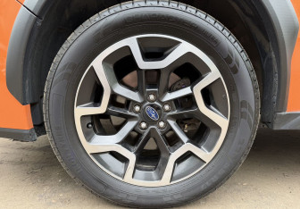 Подержанный автомобиль Subaru Impreza Hatchback 2016 года (9 фото)