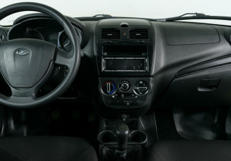 Подержанный автомобиль LADA (ВАЗ) Granta Wagon 2018 года (7 фото)