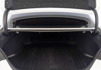 Подержанный автомобиль Toyota Camry Sedan 2021 года (10 фото)