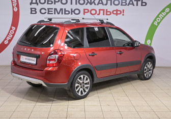 Подержанный автомобиль LADA (ВАЗ) Granta Wagon 2022 года (4 фото)