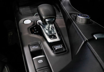 Подержанный автомобиль Infiniti QX50 2019 года (16 фото)