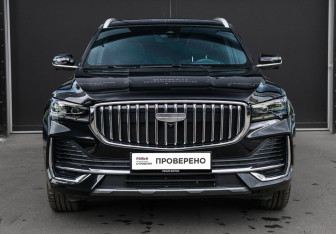 Подержанный автомобиль Geely Monjaro 2025 года (2 фото)