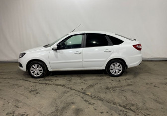 Подержанный автомобиль LADA (ВАЗ) Granta Hatchback 2020 года (8 фото)